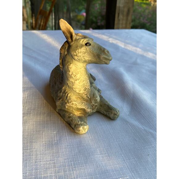 VTG O'Well Christmas Nativity DONKEY Grandeur Noel Porcelain Figurine 5x7in EUC - Picture 3 of 11